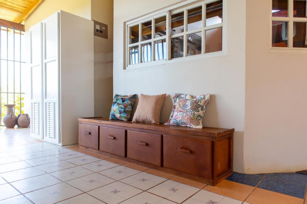 San Ramón Hostel Bouganvilia Bed And Breakfast מראה חיצוני תמונה